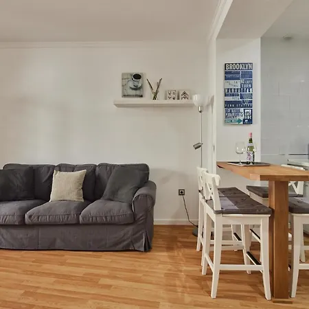 Dulce Arboli Little 加的斯